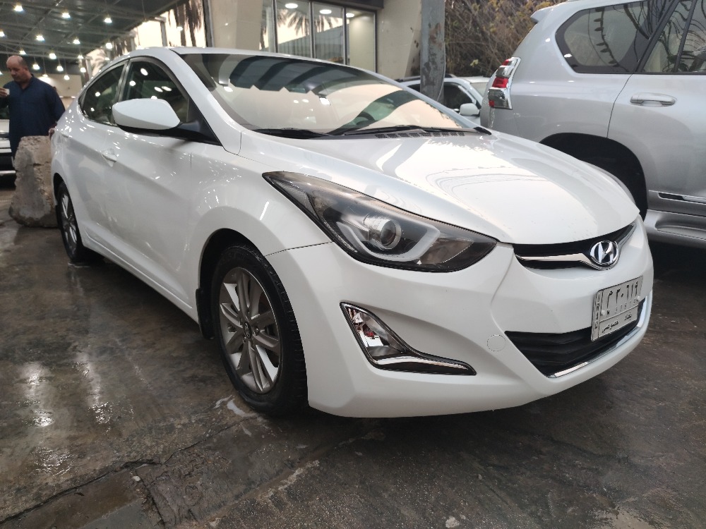 هیوندای ئەلەنترا